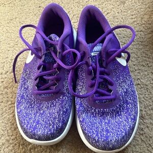 Nike Flex Contact sneakers